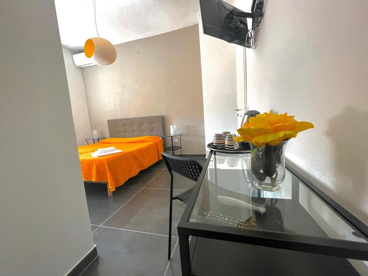 B&B La Fenice Pompei Bagian luar foto